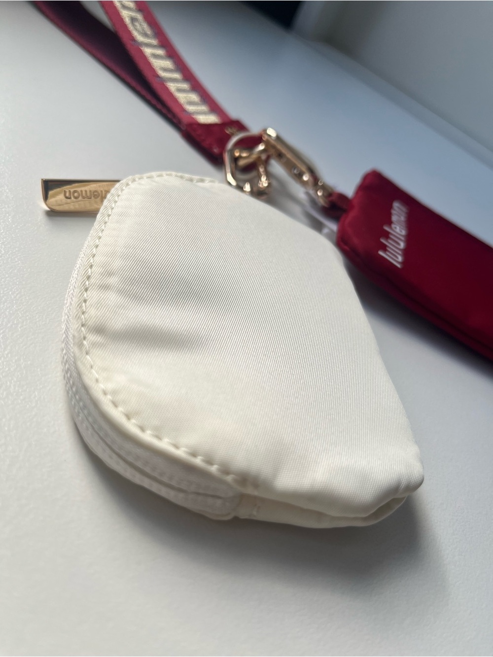 lululemon Red & Ivory white double Pouch Wristlet Gold Hardware keychain - Picture 2 of 5